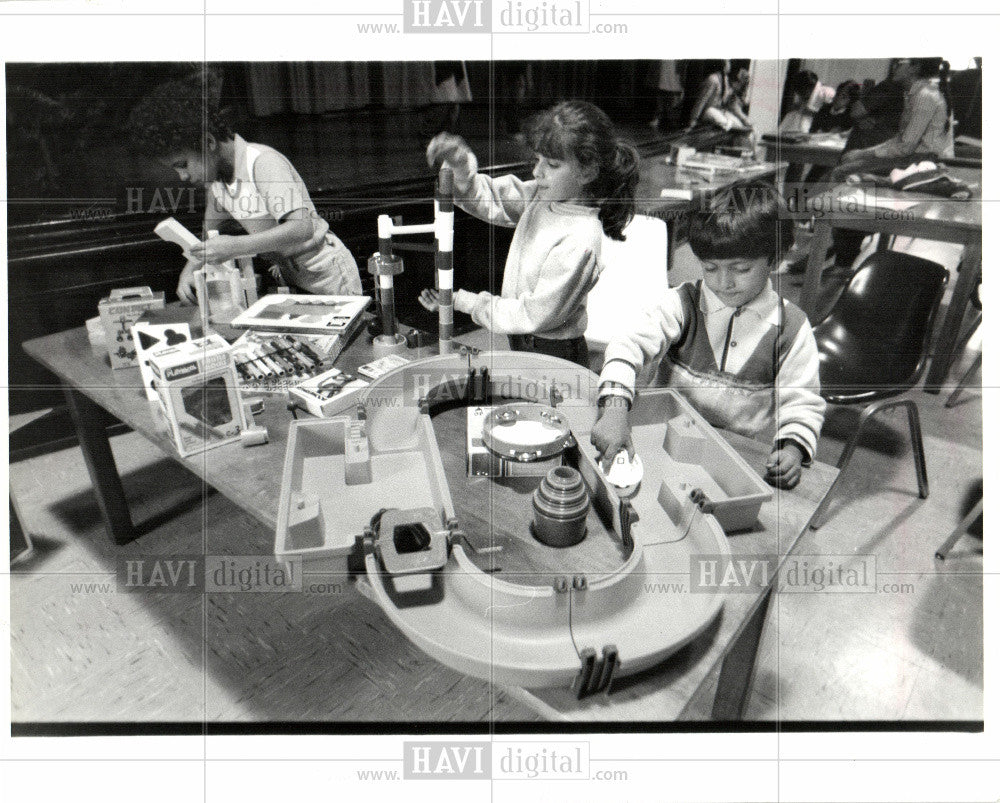 1984 Press Photo Toys - Historic Images