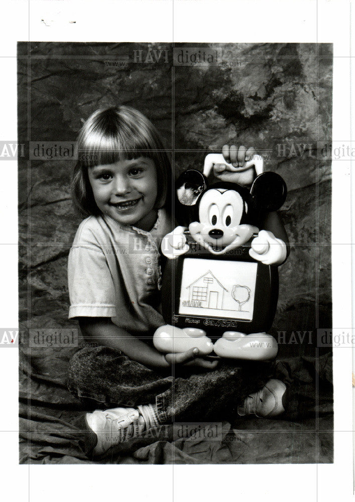 Mickey Etch Sketch Ohio Toy 1992 Vintage Photo Print Historic Images