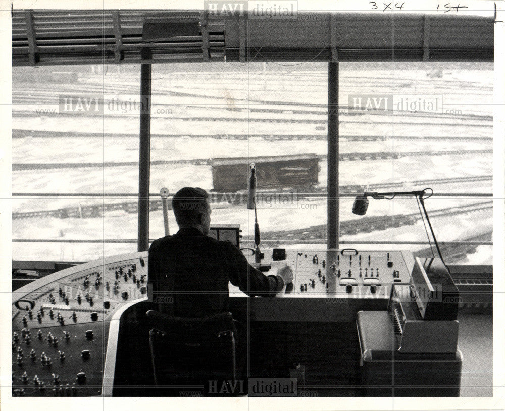 1958 Press Photo Train Yard - Historic Images