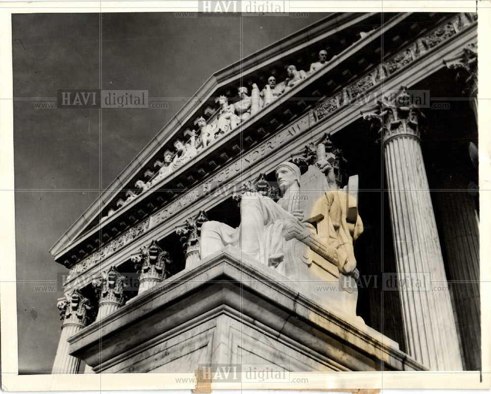 1966 Press Photo Executor of Law U.S. Supreme 1966 - Historic Images