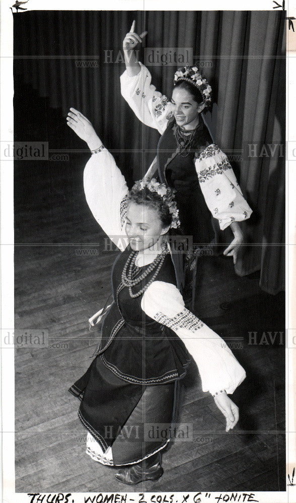 1958 Press Photo Ukrainian dance - Historic Images