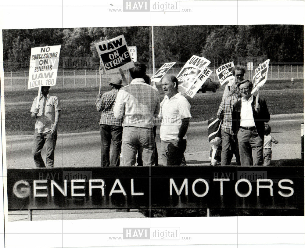 1984 Press Photo General Motors UAW offer rejection - Historic Images