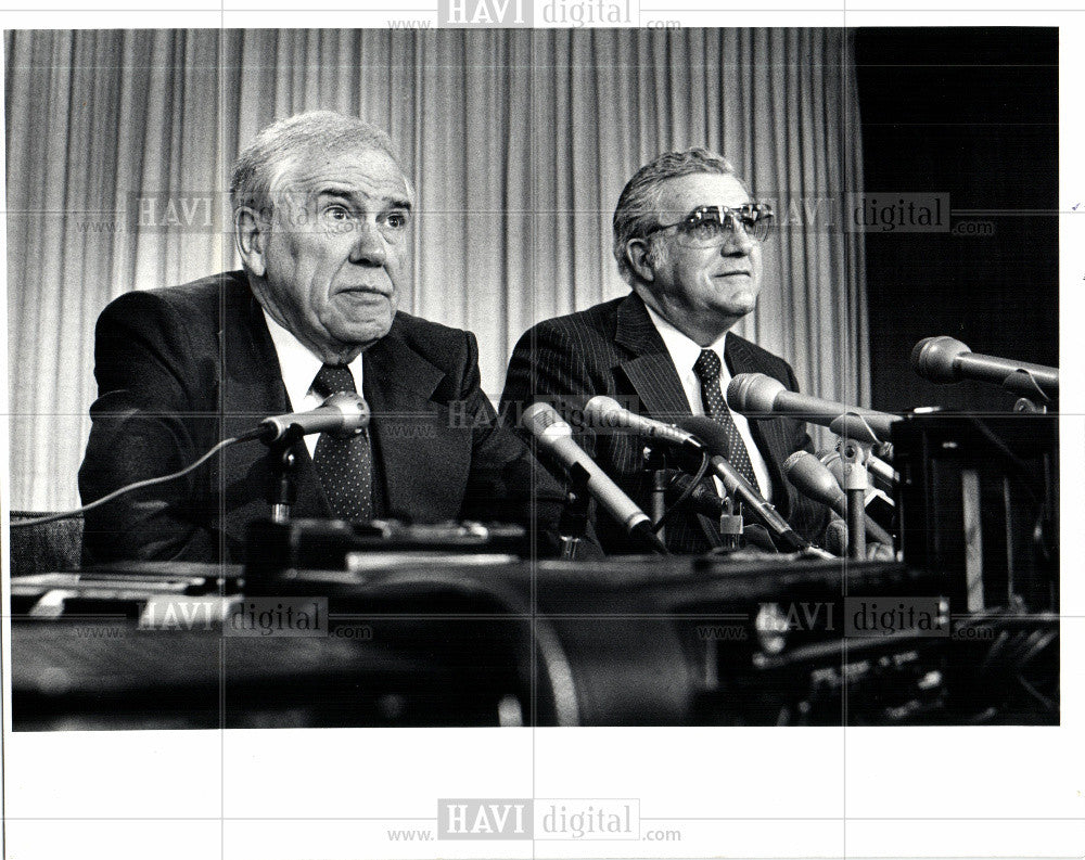 1982 Press Photo Douglas Fraser, Owen Bieber, UAW - Historic Images