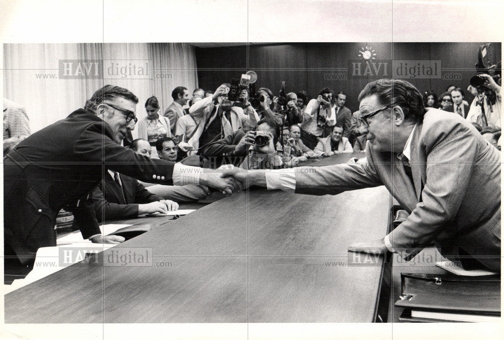 1978 Press Photo Procurement is the acquisition of good - Historic Images