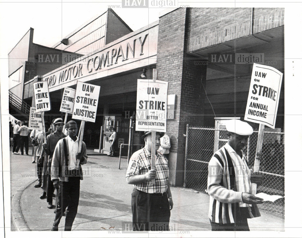Press Photo Ford, Motor, Company, strike, pickett - Historic Images
