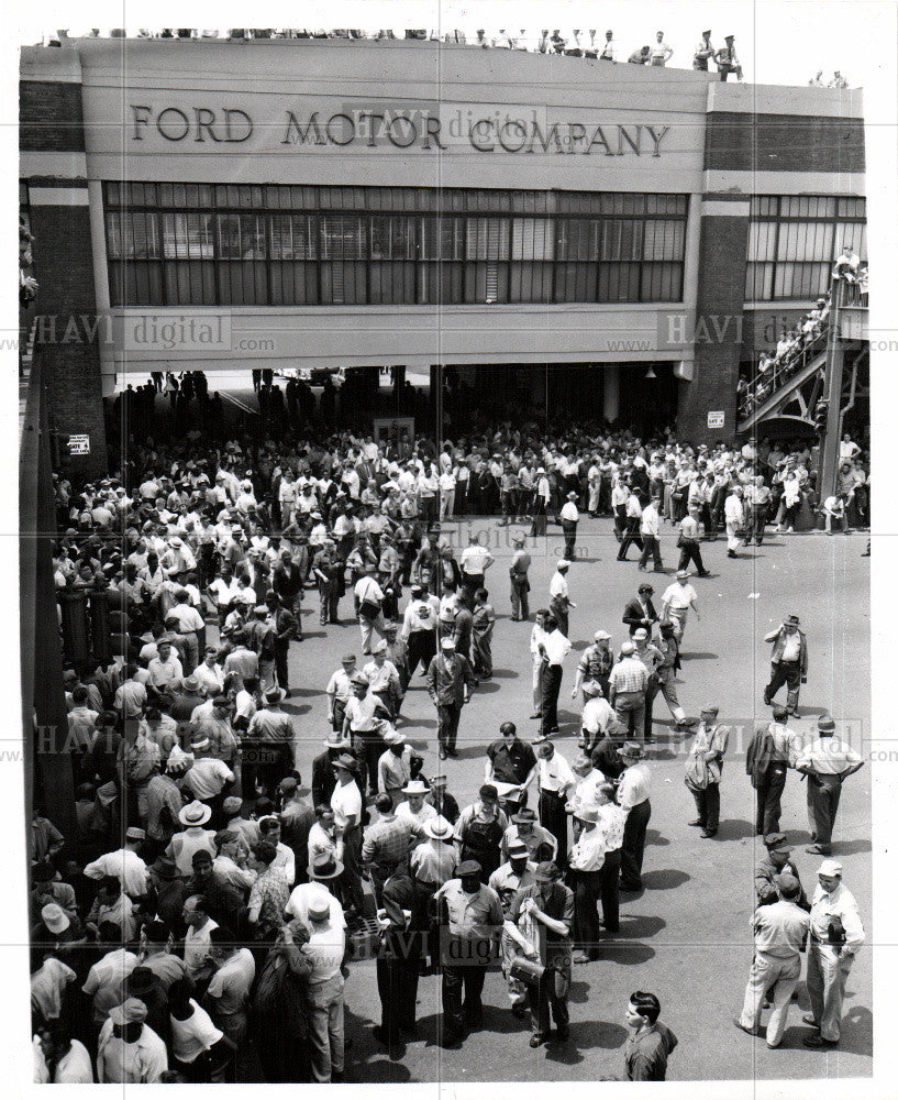 1955 Press Photo Ford 1955 - Historic Images