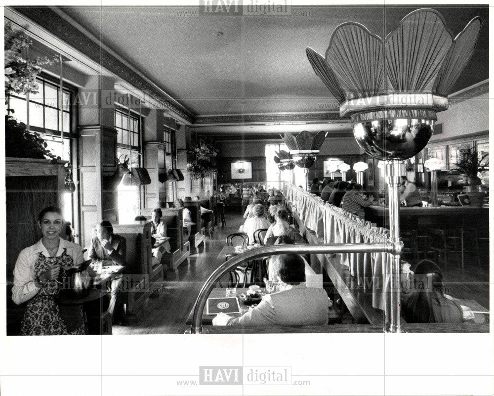 1979 Press Photo 220 Merrill&#39;s barroom - Historic Images