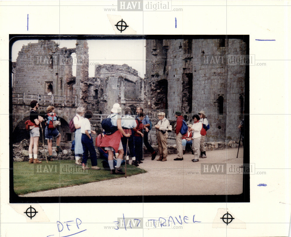 1991 Press Photo Raglan castle in Wales 1991 - Historic Images