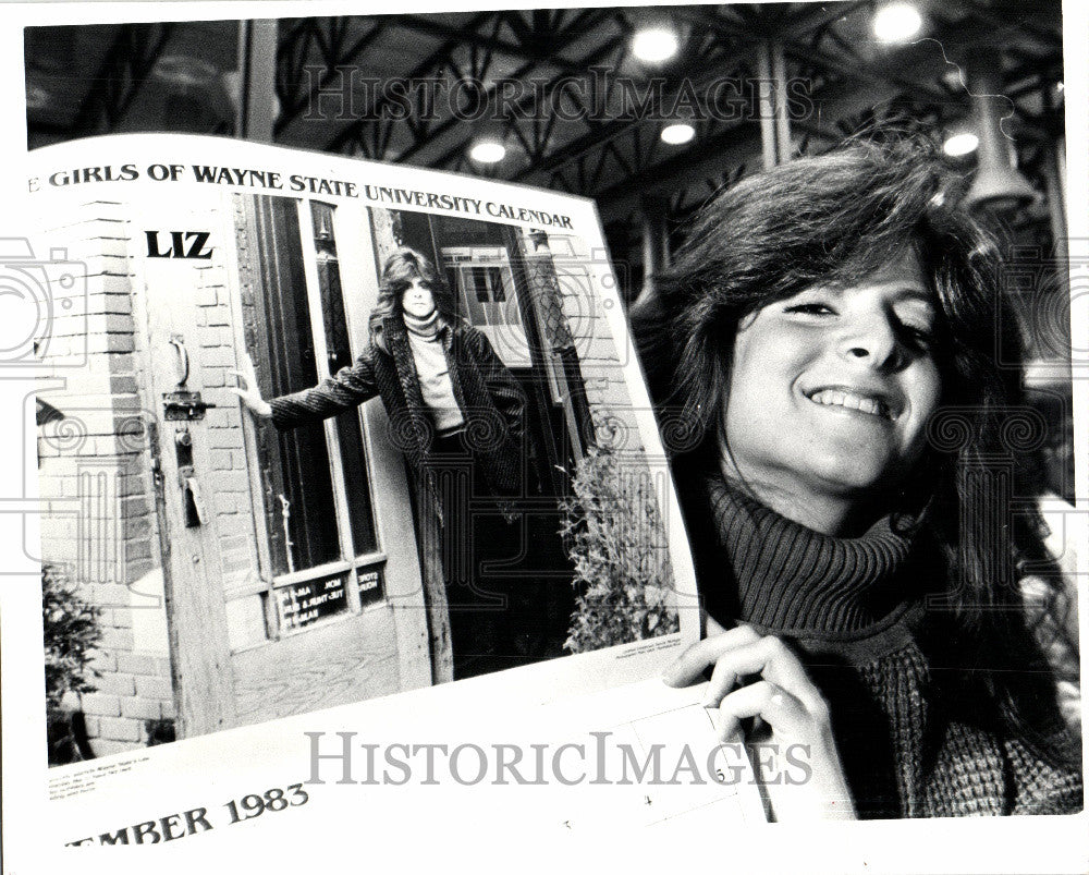 1982 Press Photo Girls - Historic Images