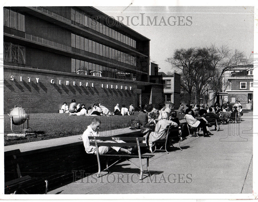 1959 Press Photo Wayne state University students - Historic Images