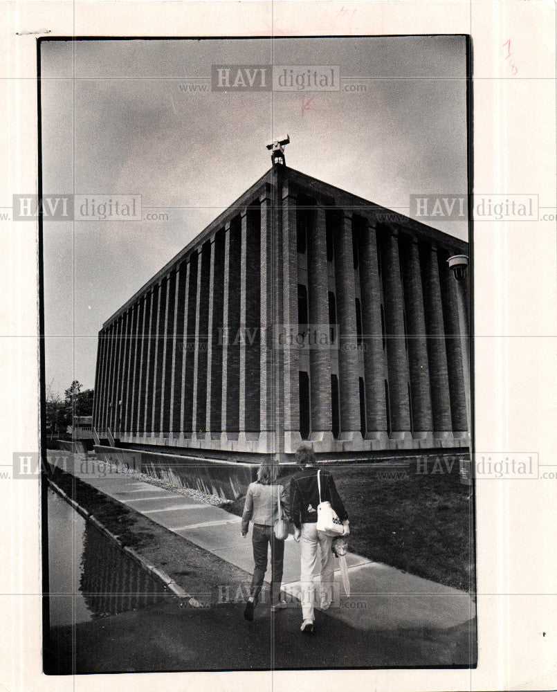 1974 Press Photo Wayne State University Buildings - Historic Images