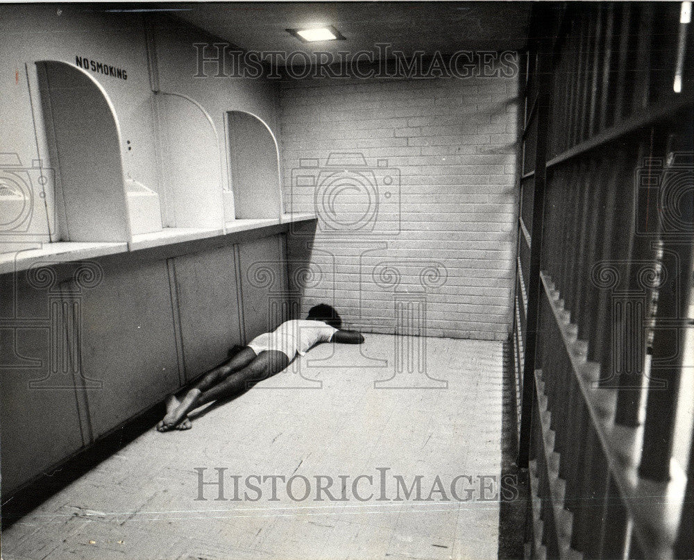 1975 Press Photo Wayne County Jail - Historic Images