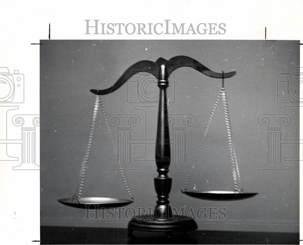 1957 Press Photo scale justice balance - Historic Images