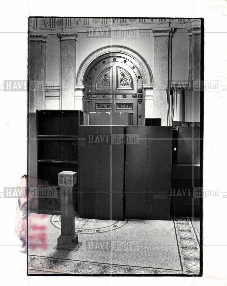 1982 Press Photo Wayne,county,Building,Old,Detroit,USA - Historic Images