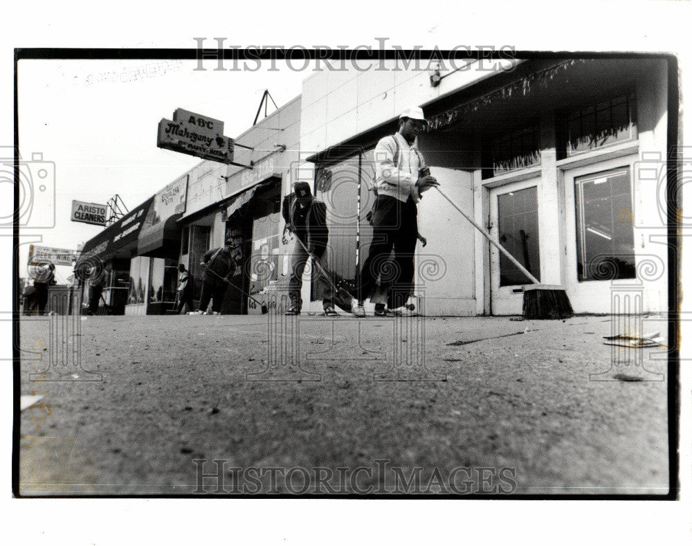 1990 Press Photo Wayne county - Alternative work Forces - Historic Images