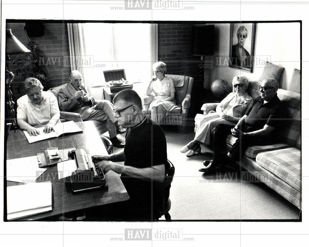 1982 Press Photo GRAND RAPIDS - HOME FOR THE BLIND - Historic Images