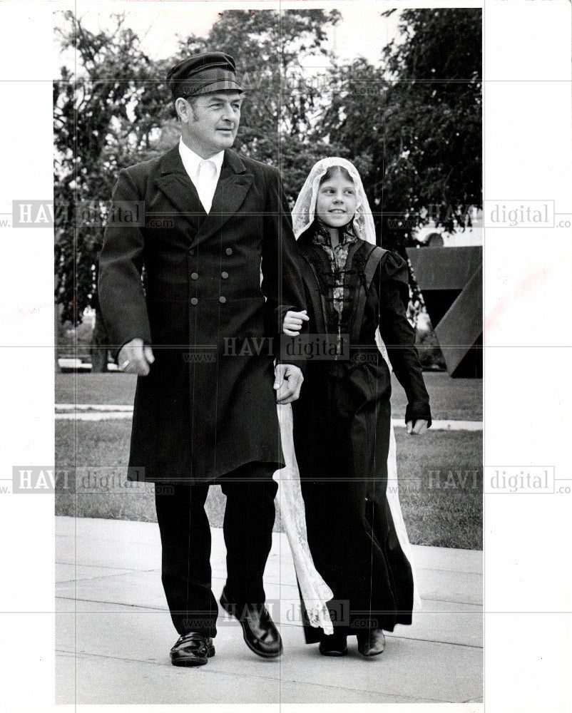 1978 Press Photo Belgian, wedding attire, model - Historic Images