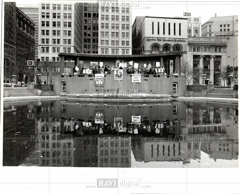 1978 Press Photo NOW rally, nobody attended - Historic Images