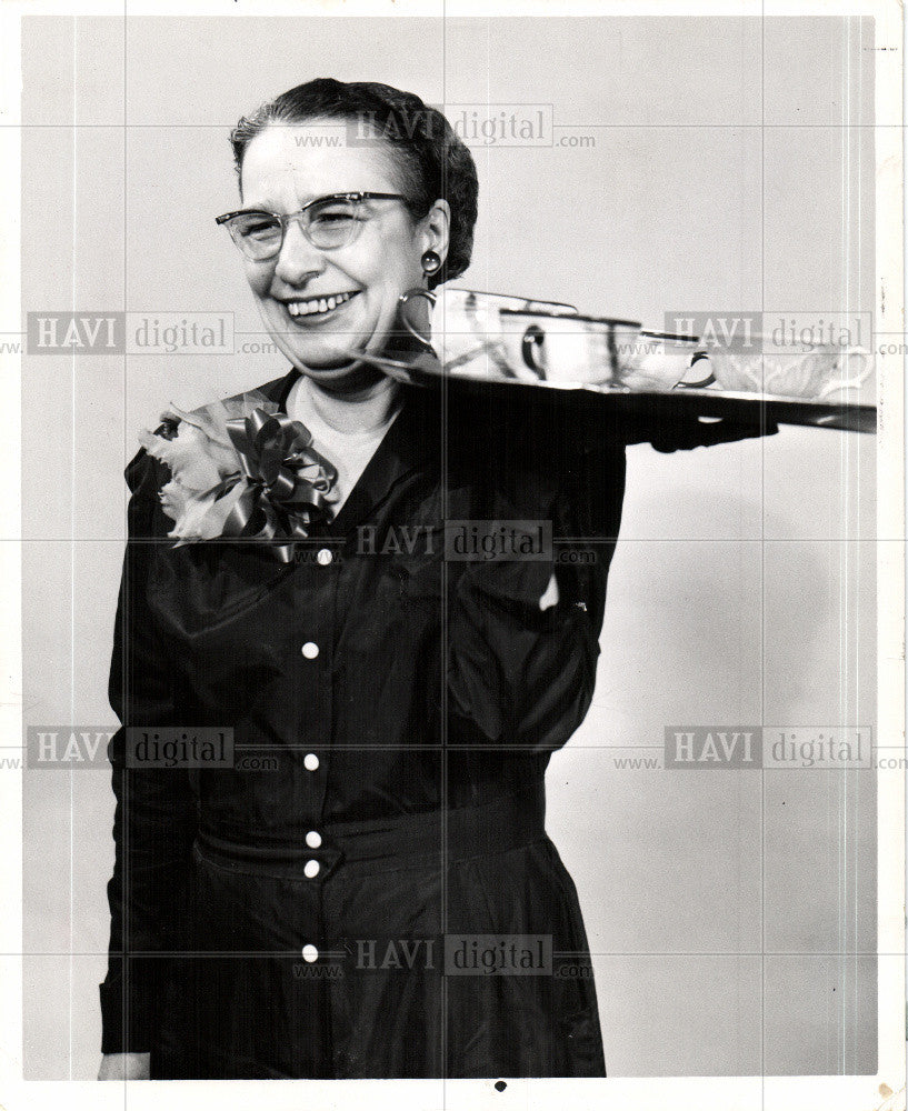 1960 Press Photo WORKING WOMEN SPECIAL JILLIAN DARWICH - Historic Images