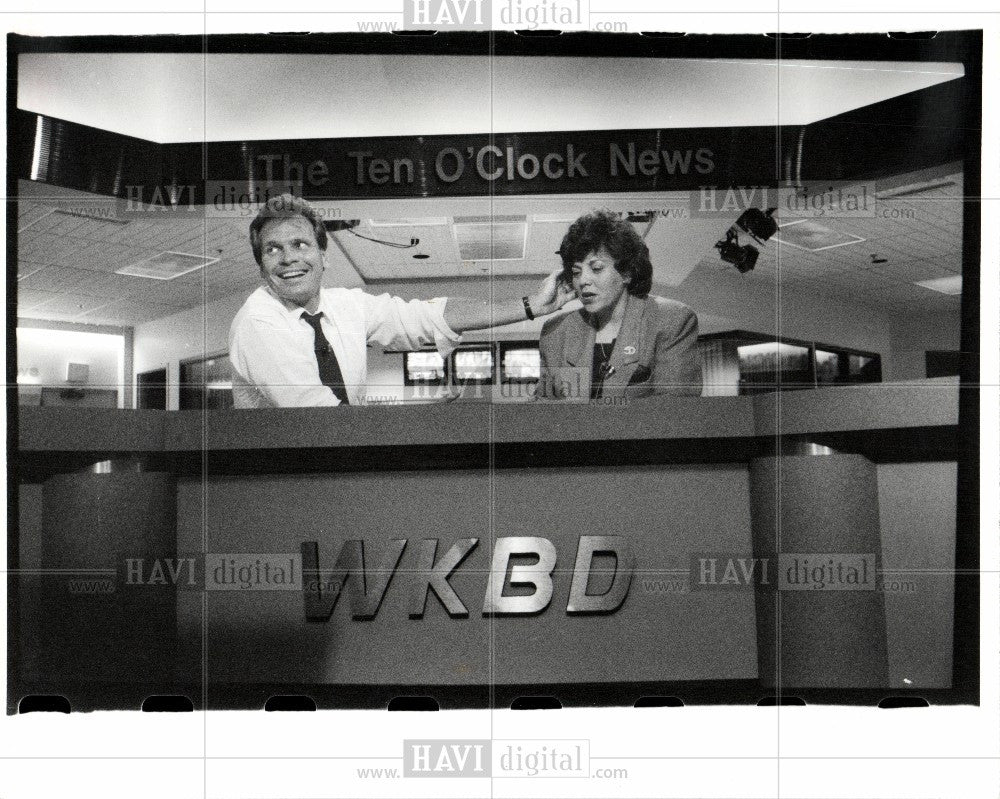 1999 Press Photo Roger McCoy, WDKB, Amyre Makupson - Historic Images