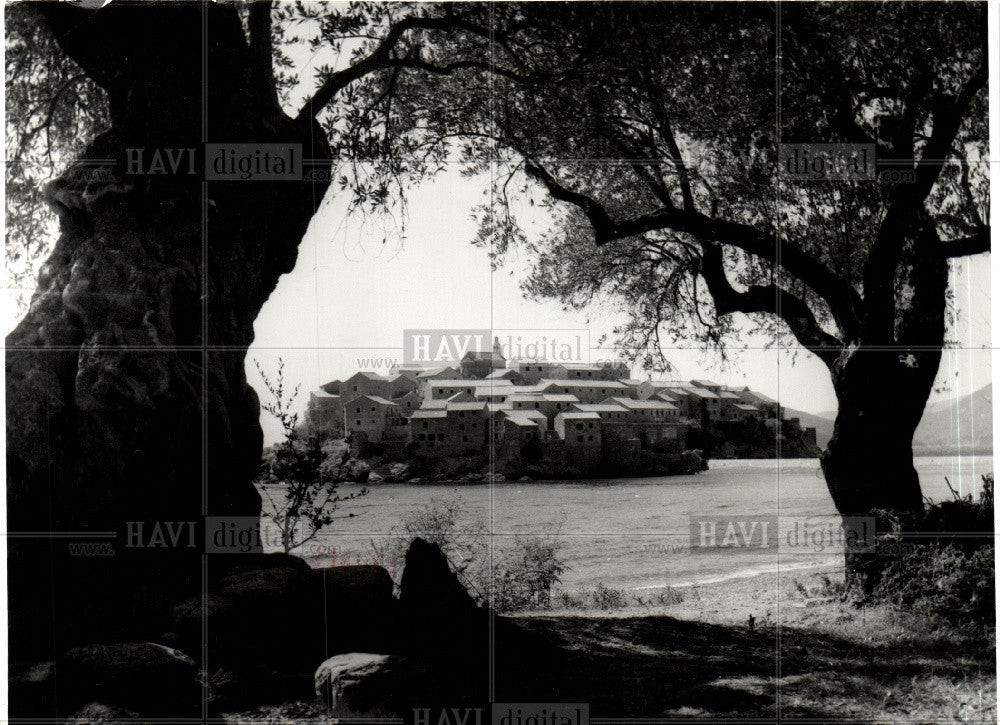 1963 Press Photo Sveti Stefan Resort Yugoslavia Sea - Historic Images