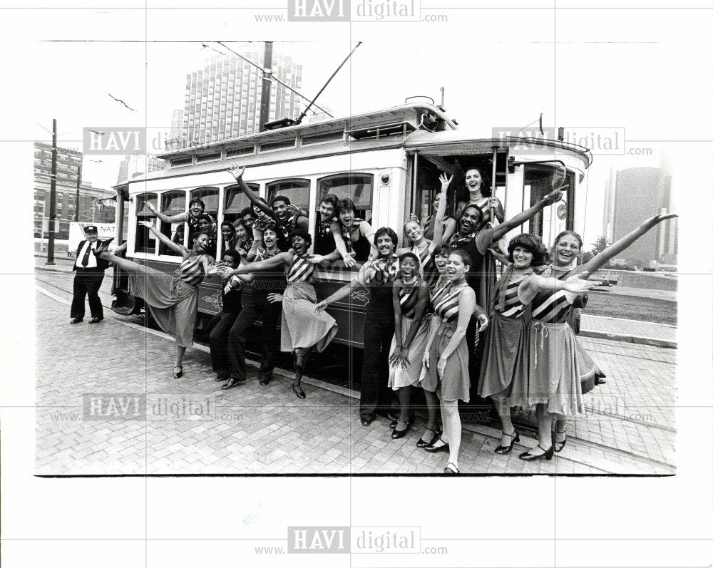 1976 Press Photo Young Detroiters - Historic Images