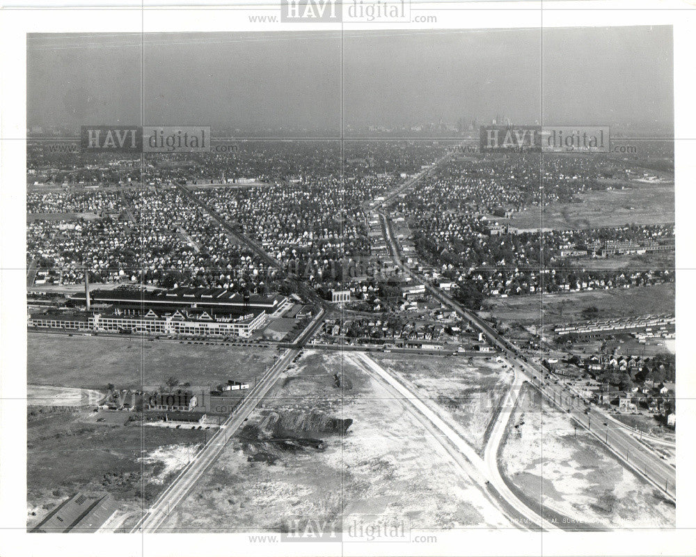 Press Photo Willow Run - Historic Images