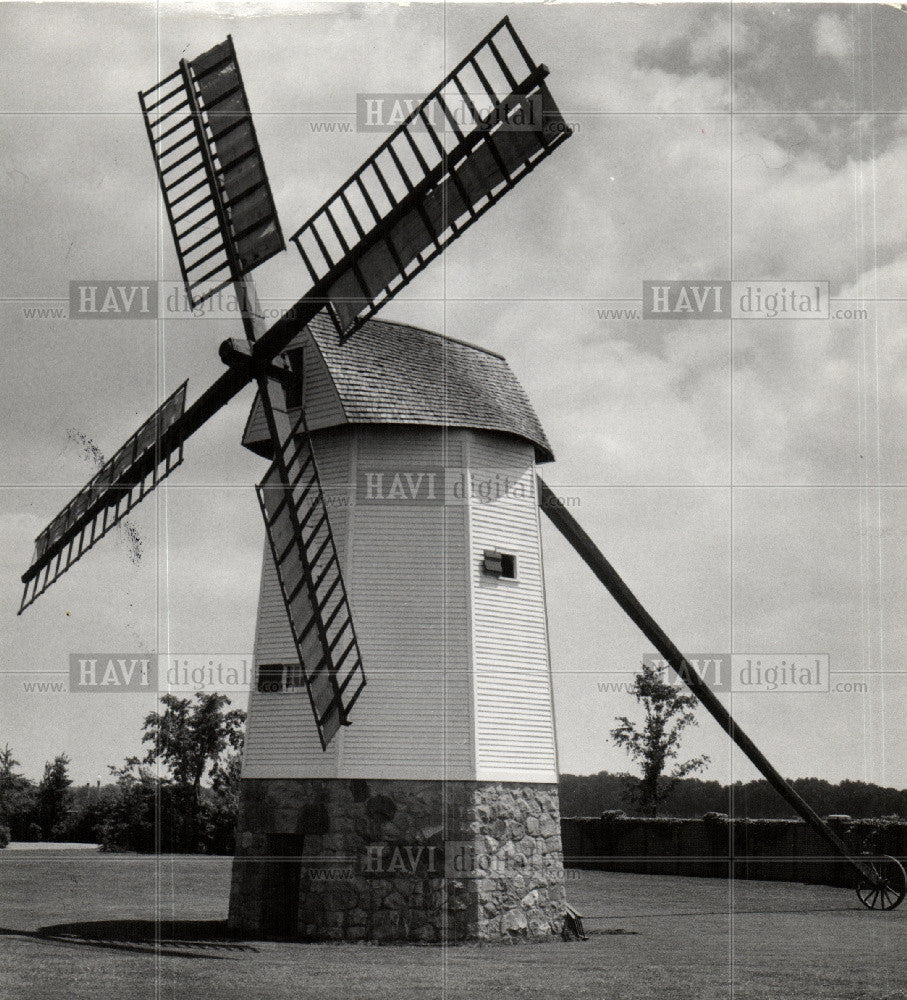 1938 Press Photo Gr. Village Cap Cod windmill - Historic Images