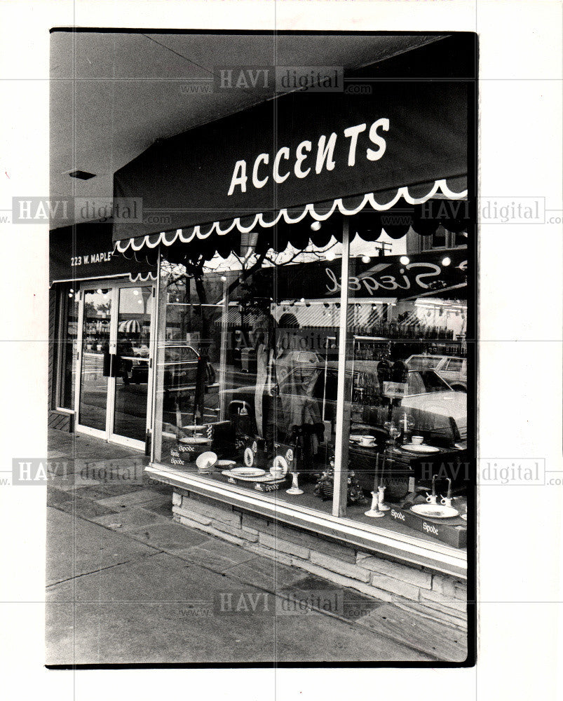 1983 Press Photo Brummie Accent Houseware K Mart - Historic Images