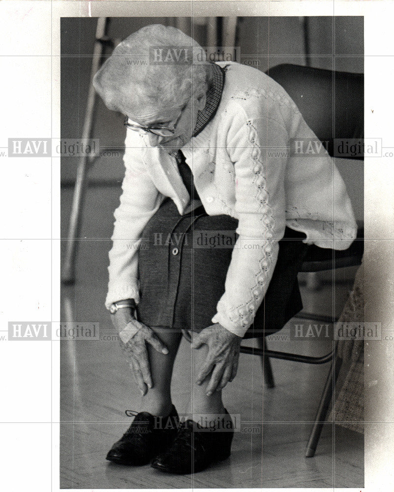 1981 Press Photo Esther Nagy  Dearborn adult day care - Historic Images