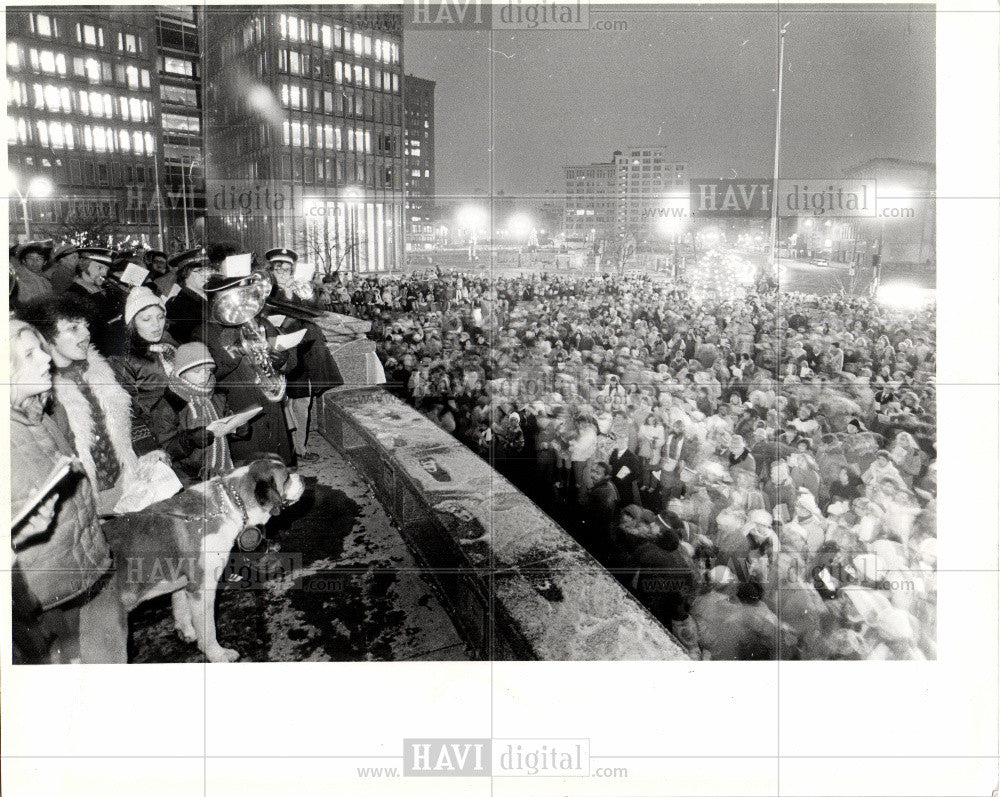 1978 Press Photo Action Line Christmas Sing Detroit - Historic Images