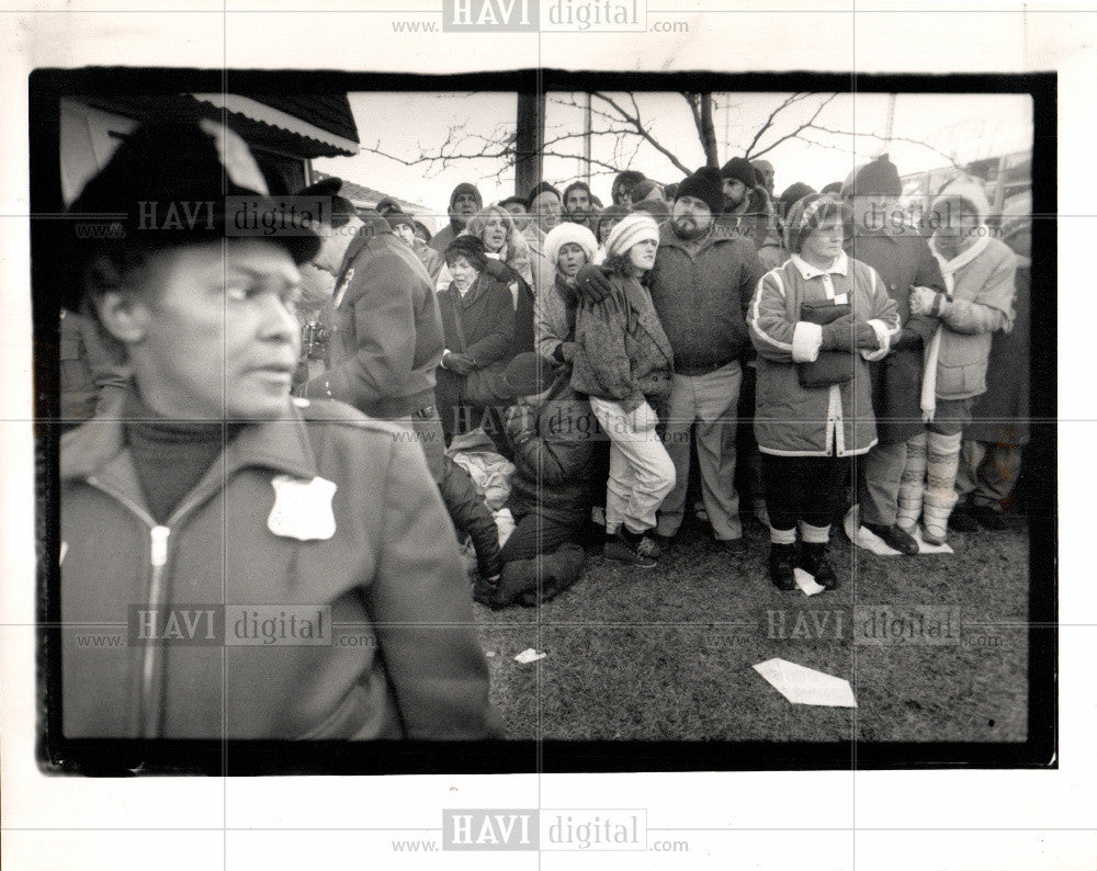 1986 Press Photo witnessed - Historic Images