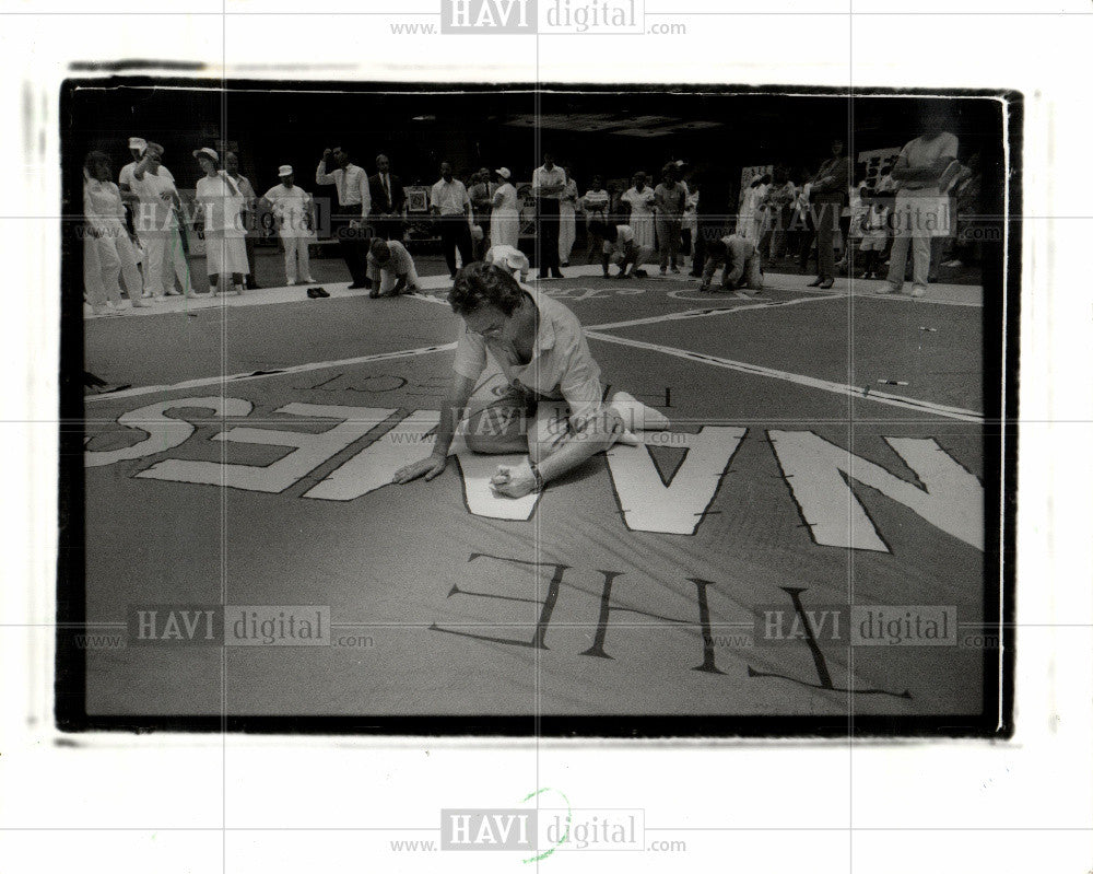 1988 Press Photo Jack Caster Touring Co-ordiantor - Historic Images