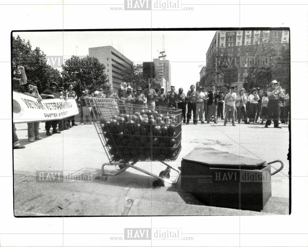 1986 Press Photo Agent - Historic Images