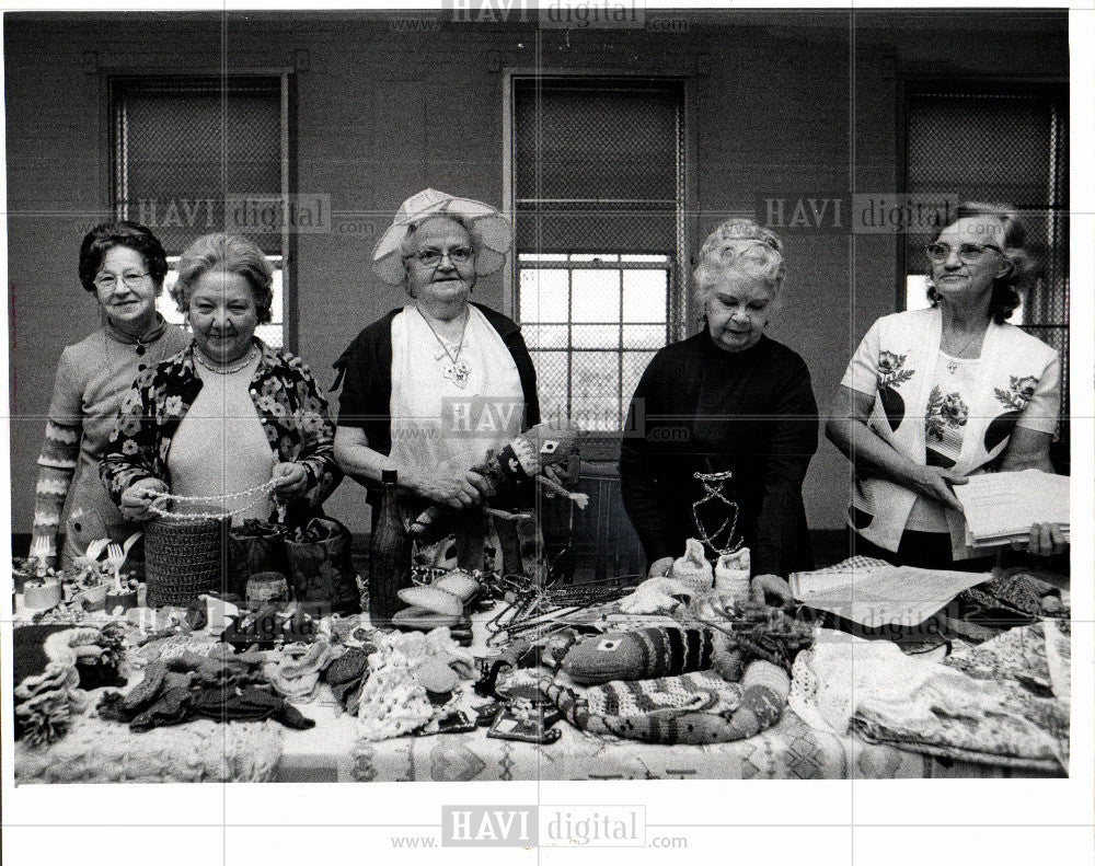 1976 Press Photo women, crafts, day care - Historic Images