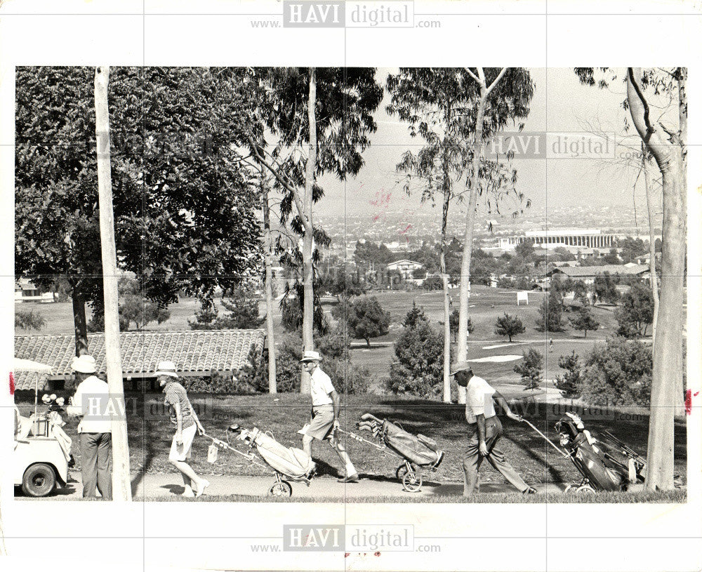 1973 Press Photo Aged - Historic Images