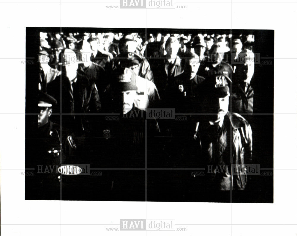 1993 Press Photo Police officers Shot and survived - Historic Images