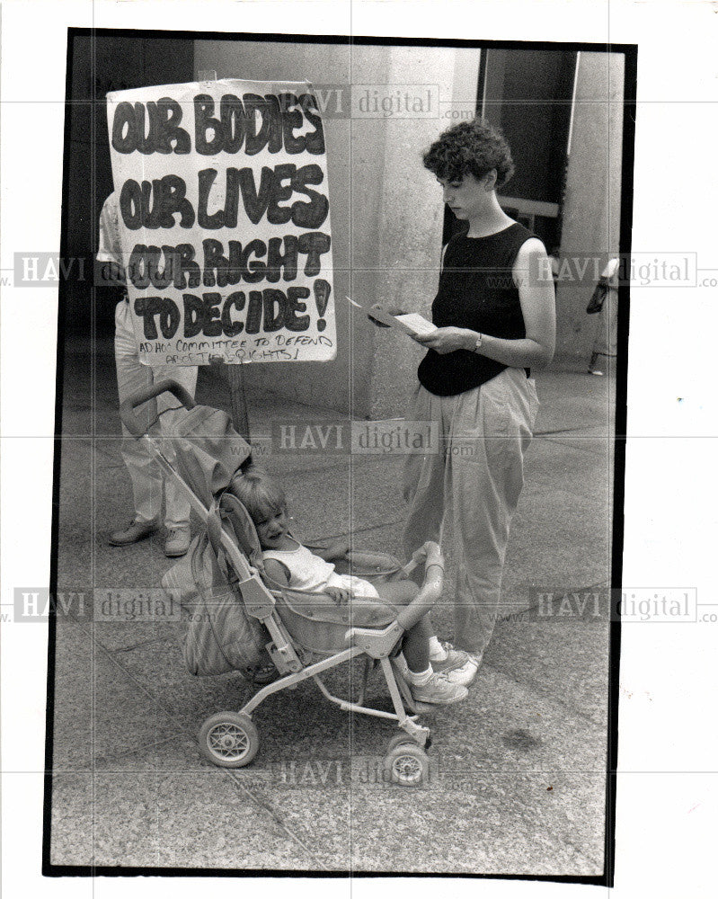 1989 Press Photo supremecourt abortion decision Protest - Historic Images