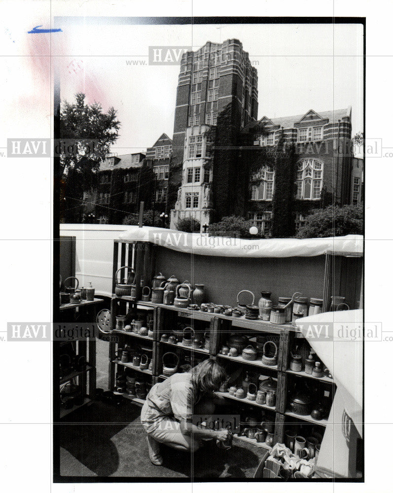 1989 Press Photo Raye Salveson Ann Arbor art fair State - Historic Images