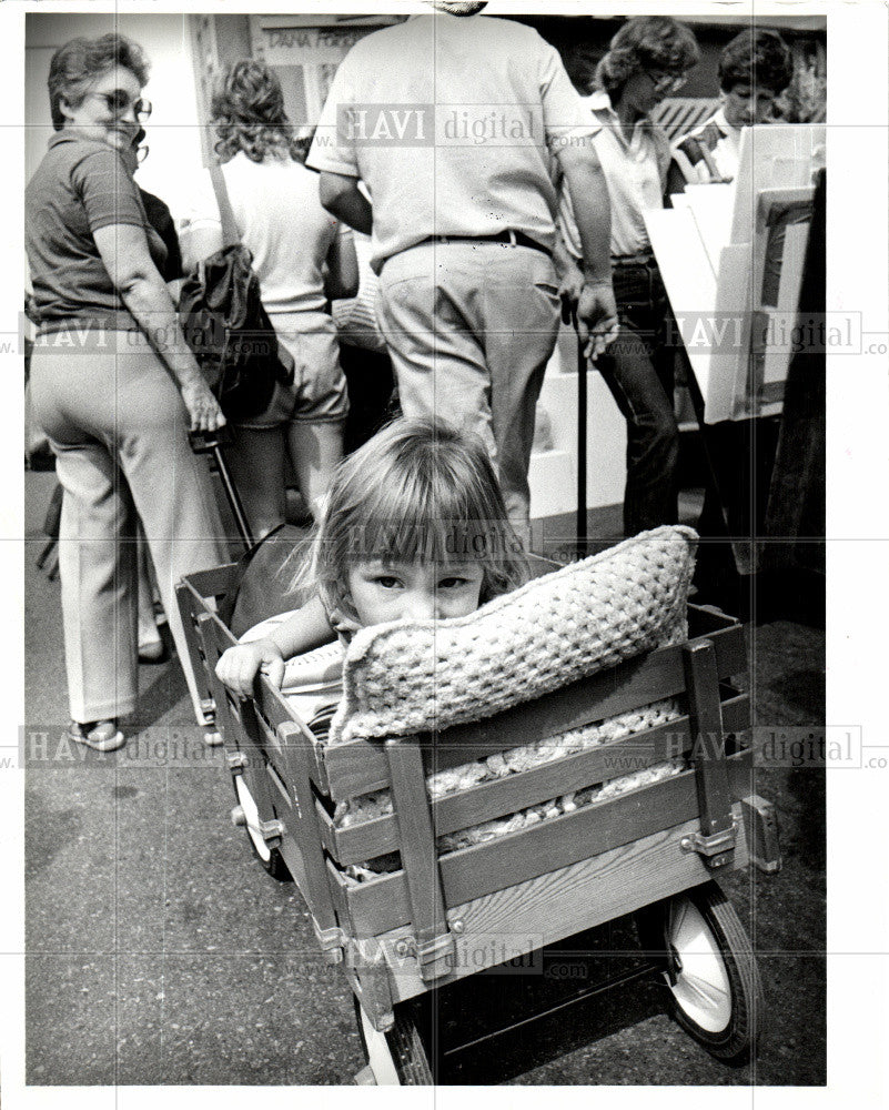 1984 Press Photo Art fair Ann Arbor Autmn Taylor Mason - Historic Images