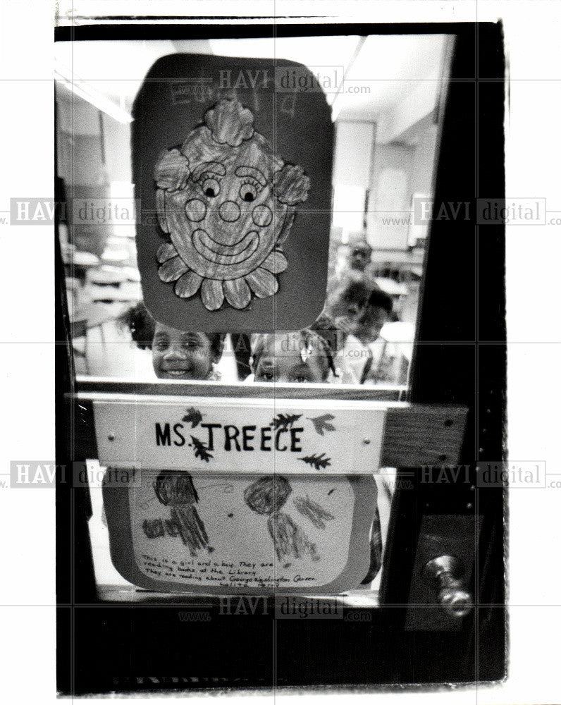 1990 Press Photo Kindergarten DeldonTreece - Historic Images