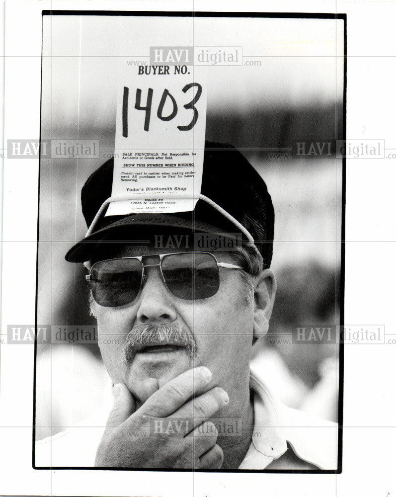 1991 Press Photo Marvin Yenglin Vassar Amish - Historic Images