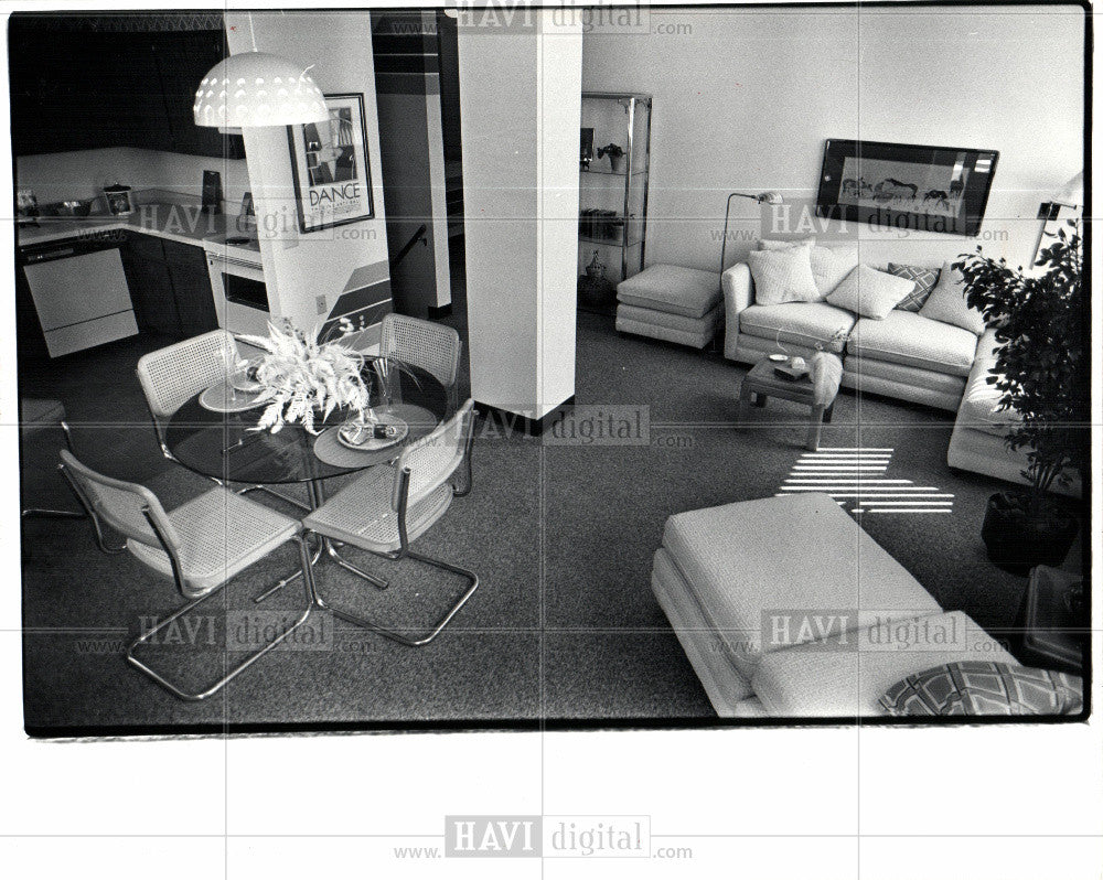 1982 Press Photo Apartment  Flat - Historic Images