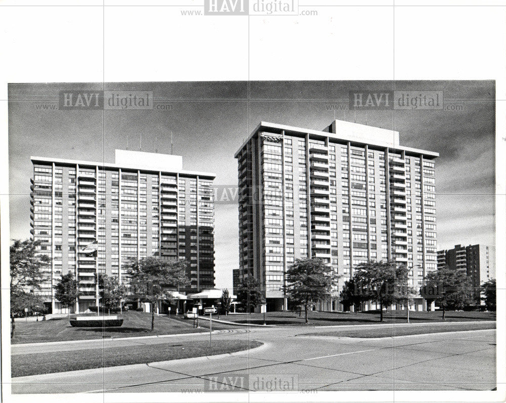 1980 Press Photo North Park Towers Southfield Michigan - Historic Images