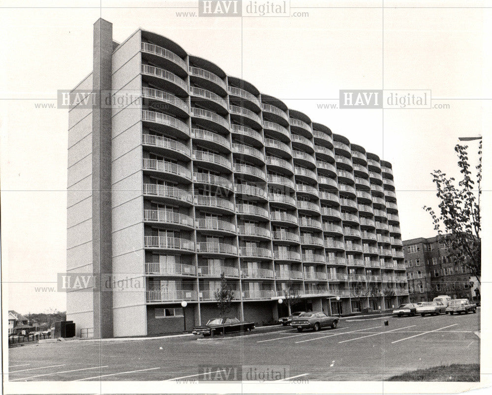 1972 Press Photo Apartment Housing Unit Building - Historic Images