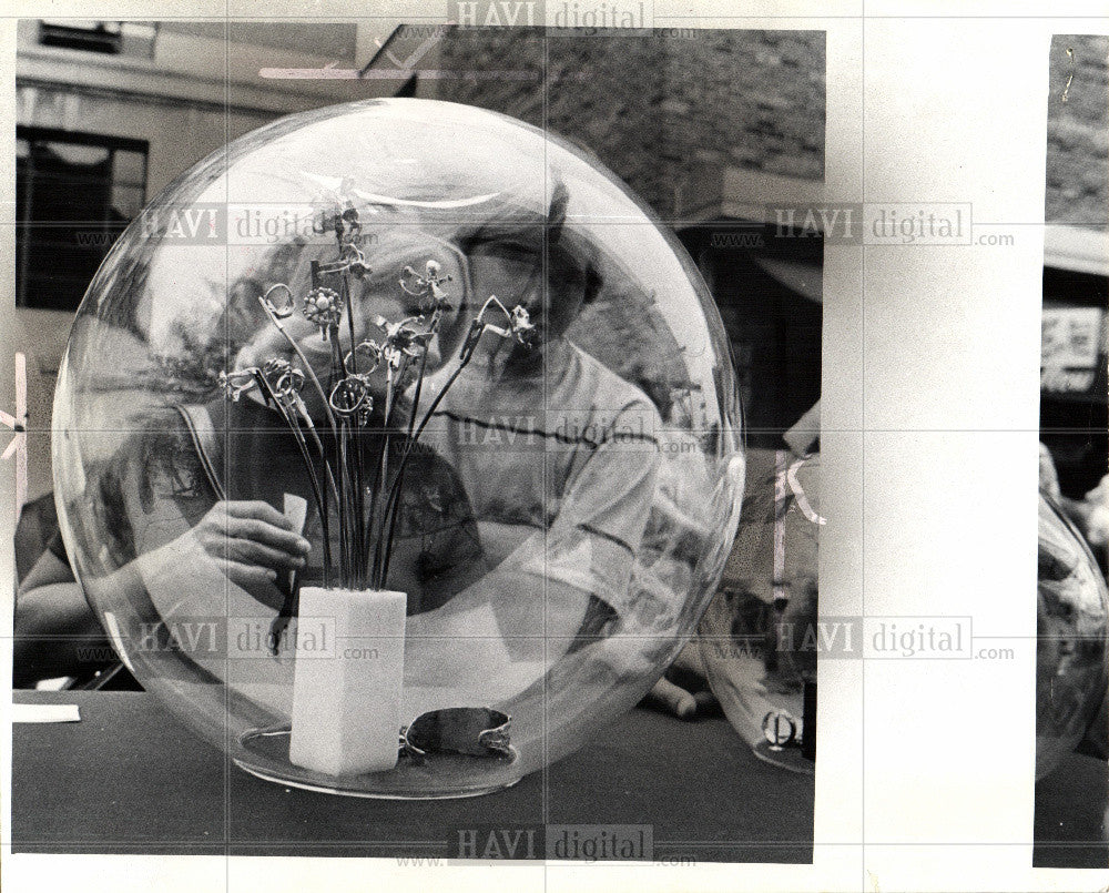1972 Press Photo &quot;rings&quot; Van Haren prof Eastern MI Univ - Historic Images