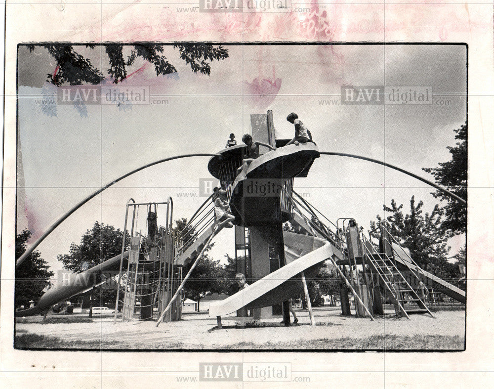1974 Press Photo Amusement Park  Hemlock Park - Historic Images