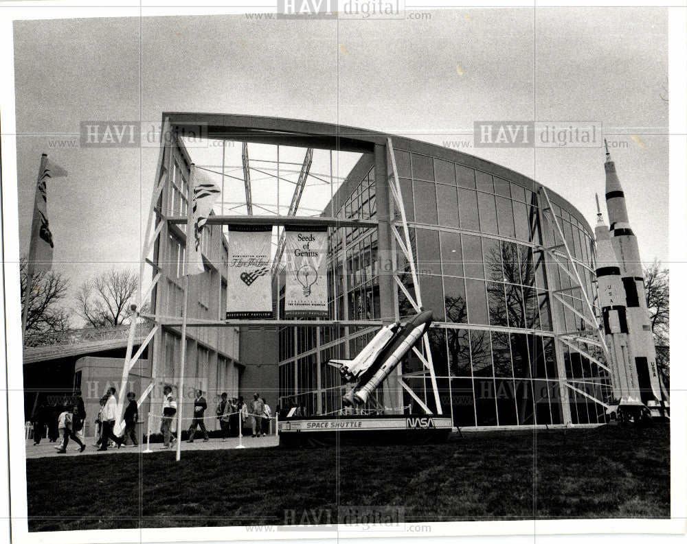 Press Photo AmeriFlora - Historic Images