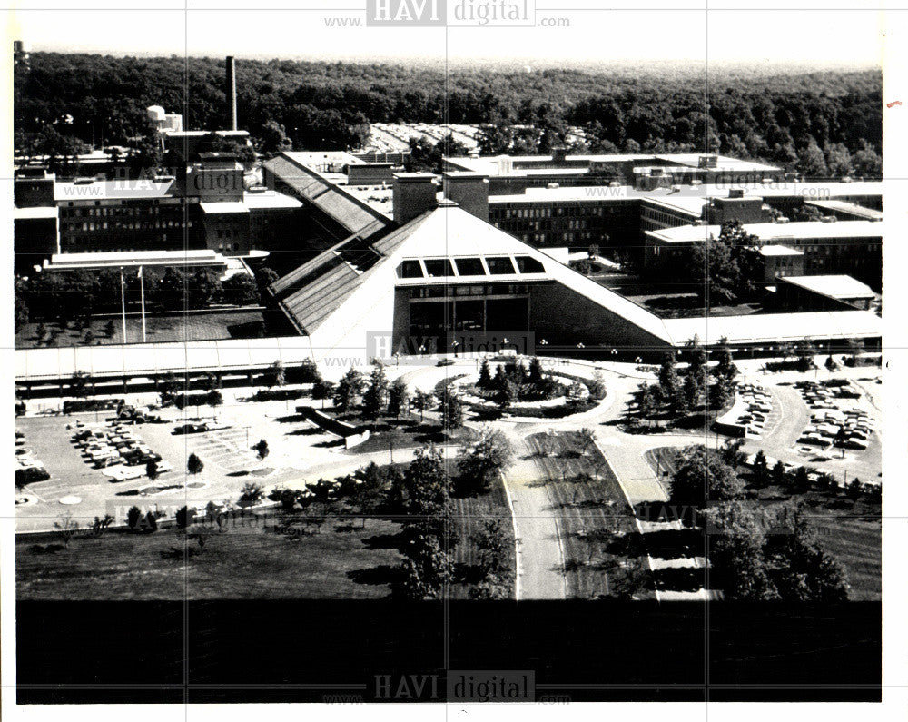 1981 Press Photo BELL LABORATORIES IN MURRAY HILL - Historic Images