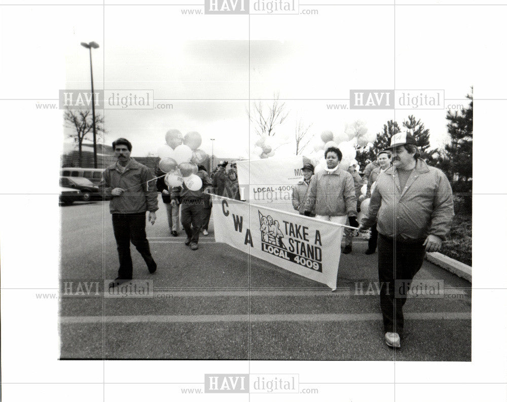 1989 Press Photo MEMBERS OF COMMUNICATIONS WORKER - Historic Images